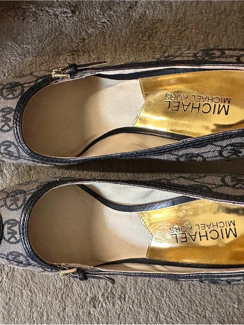 Michael Kors Black and Tan MK Logo Pointed-Toe Heels
